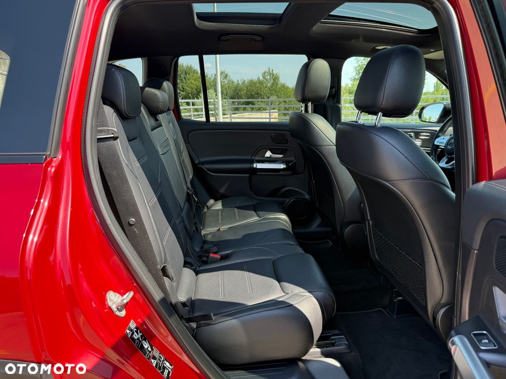 Mercedes-Benz GLB 200 AMG Line 7G-DCT - 13