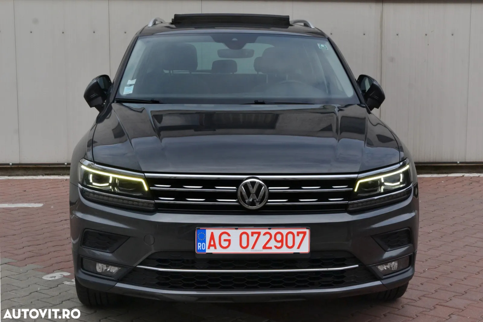 Volkswagen Tiguan 2.0 TDI SCR 4MOTION (BlueMotion Techn.) DSG Highline - 24