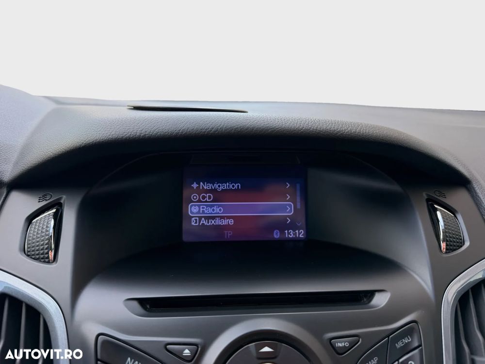 Ford Focus 1.6 TDCI DPF Start-Stopp-System Titanium - 13