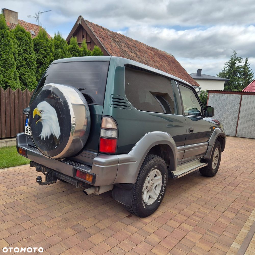 Toyota Land Cruiser - 5