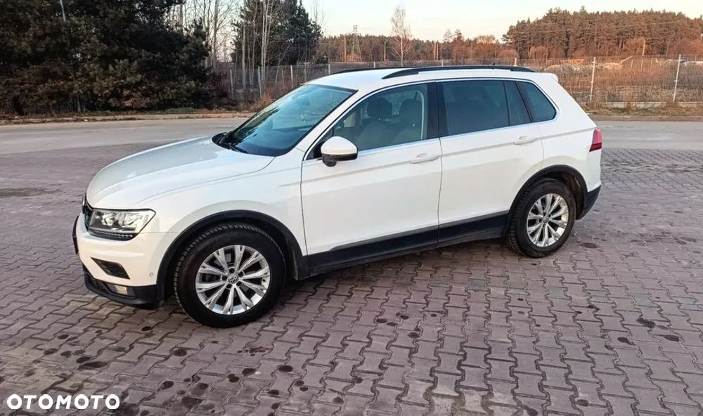 Volkswagen Tiguan 2.0 TDI BMT SCR Comfortline DSG - 11