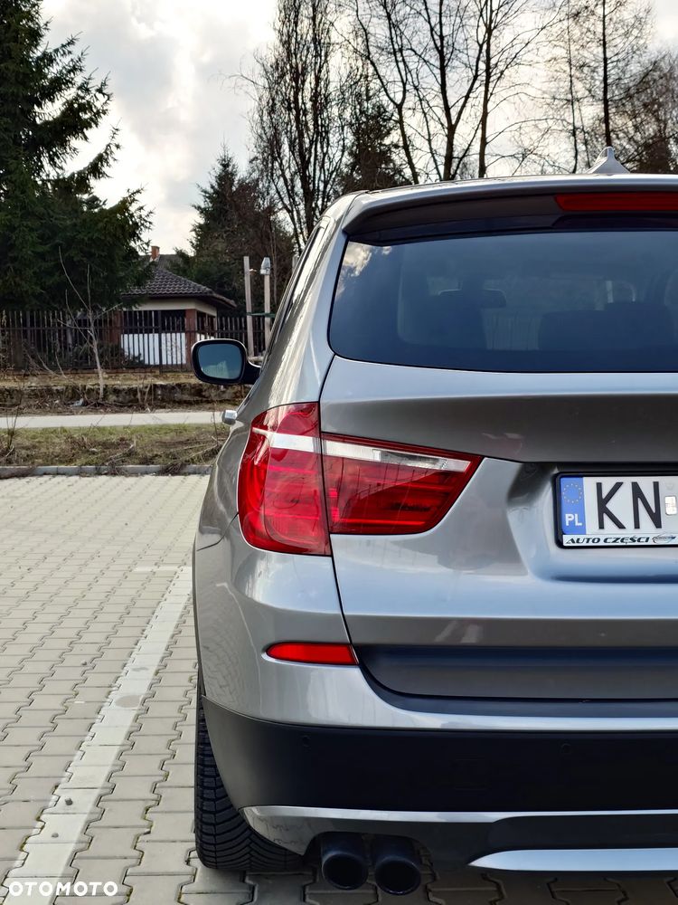 BMW X3 xDrive28i - 2