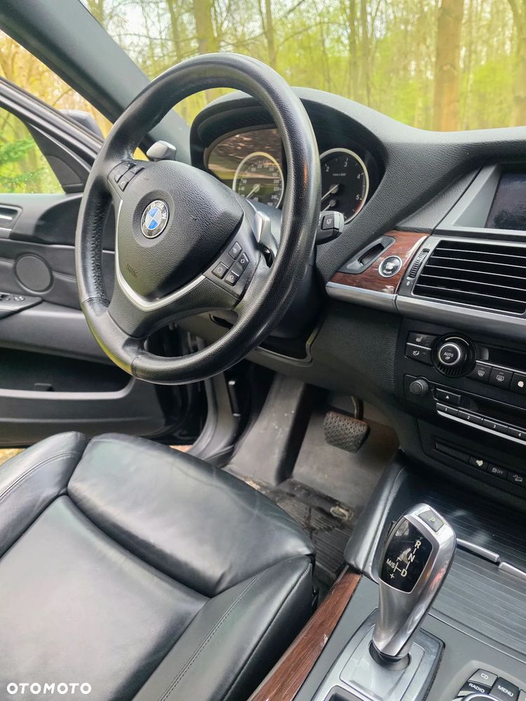 BMW X6 - 9
