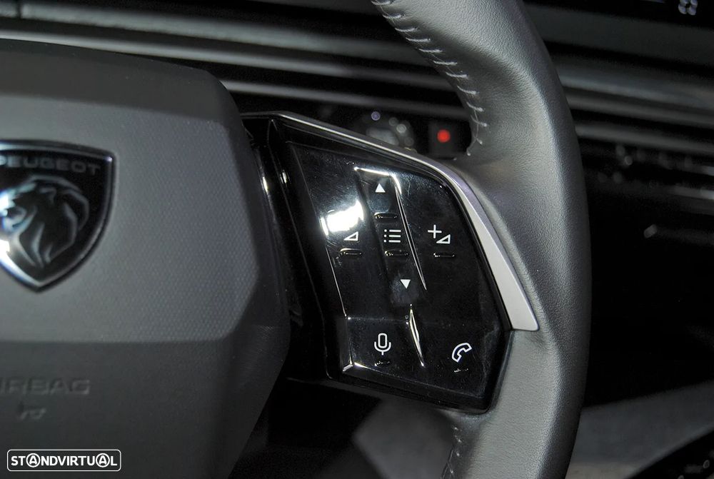 Peugeot 3008 1.2 Hybrid Allure e-DCS6 - 24