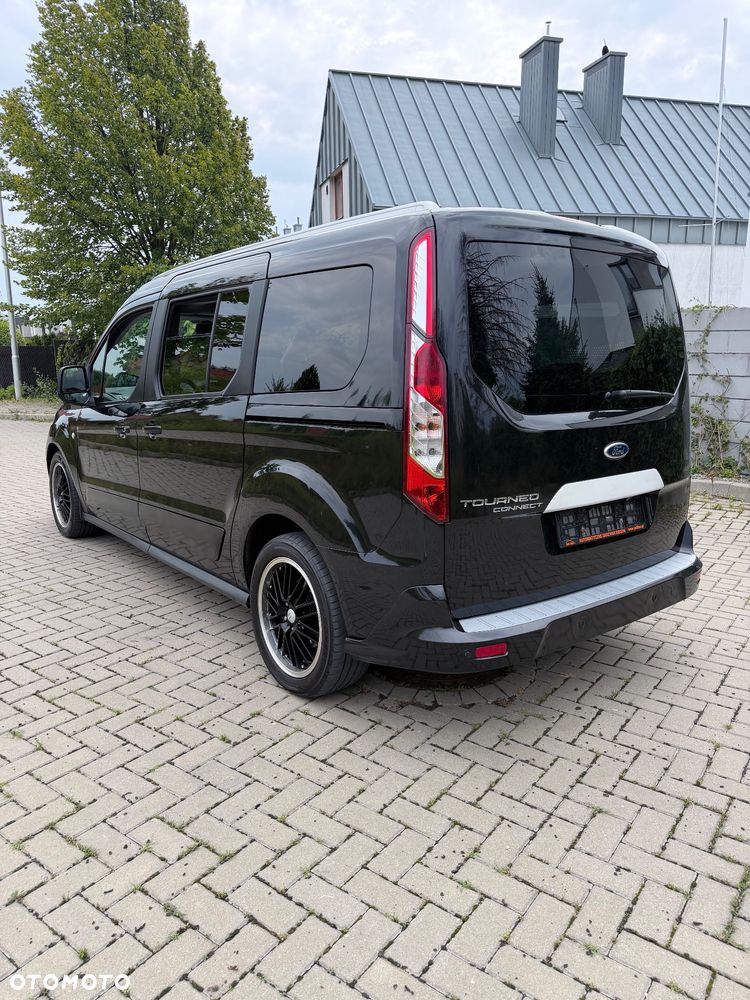 Ford Tourneo Connect 1.6 EcoBoost Titanium - 12