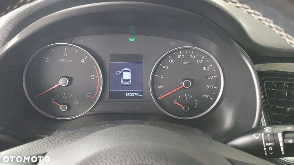 Kia Stonic - 21