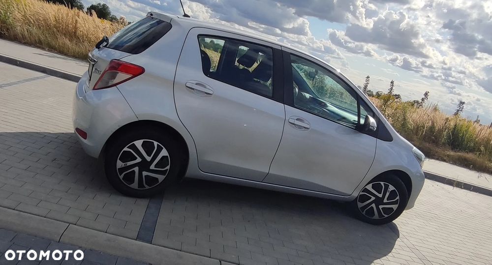 Toyota Yaris 1.33 Sol MM - 4