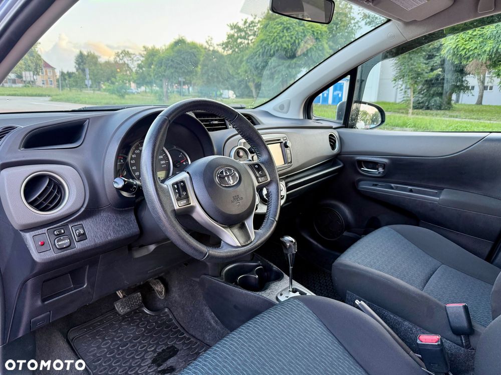 Toyota Yaris 1.33 VVT-i Multidrive S Life - 16