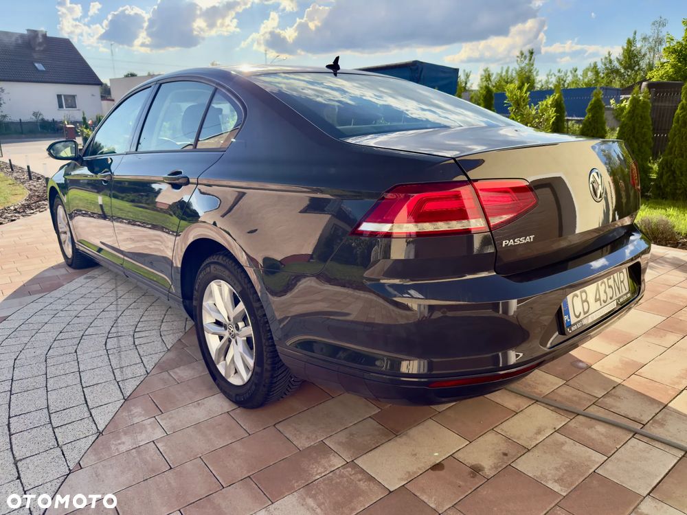 Volkswagen Passat 1.5 TSI EVO Trendline - 9