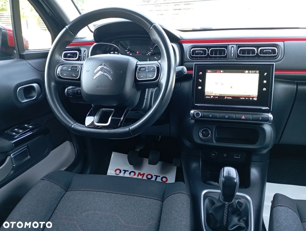 Citroën C3 1.2 PureTech GPF Shine - 10