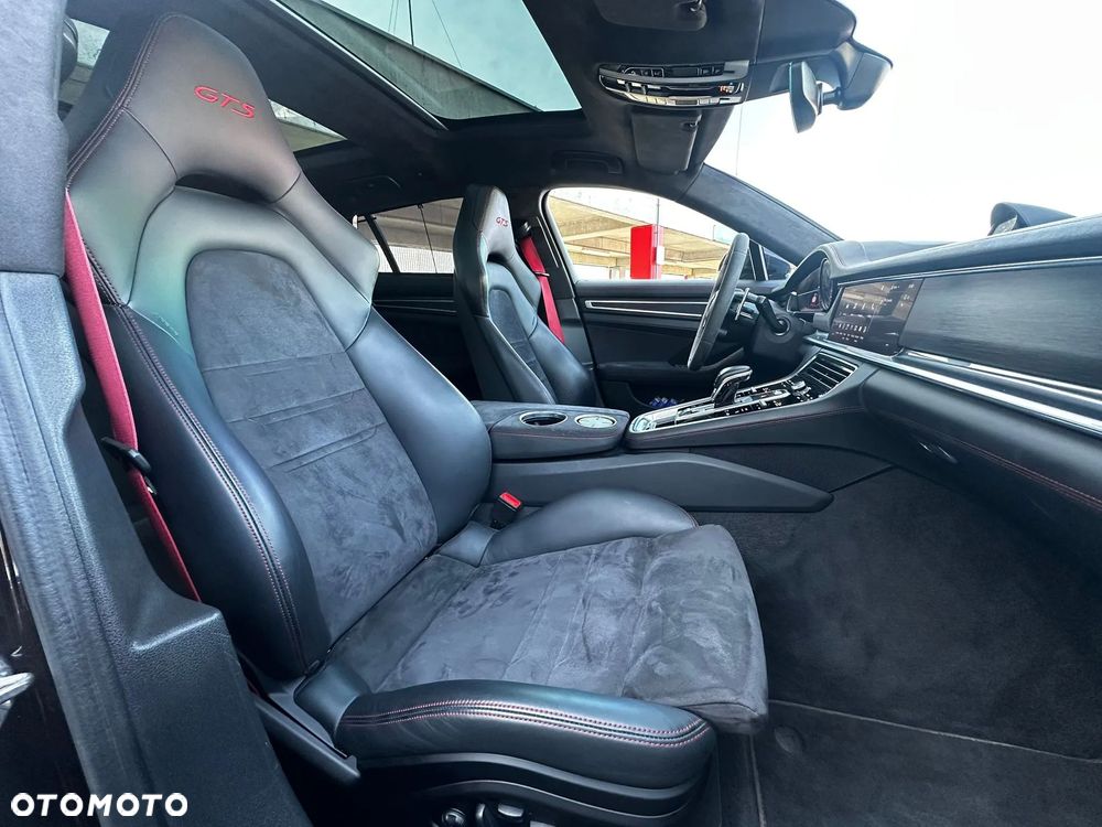 Porsche Panamera - 33