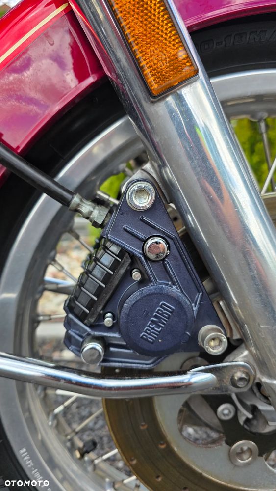 Moto Guzzi California - 8