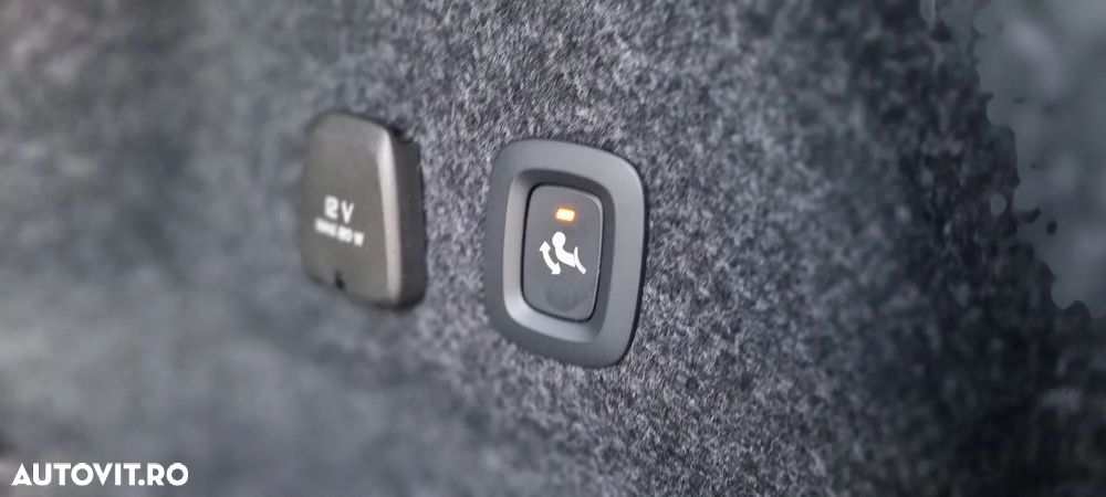 Volvo S60 T8 Recharge AWD Geartronic RDesign - 25