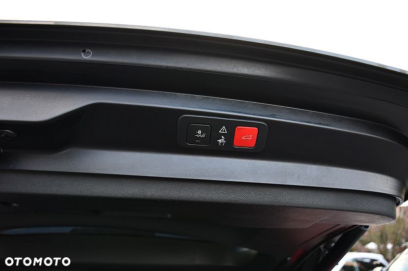 Peugeot 5008 1.6 THP Allure S&S EAT6 - 25