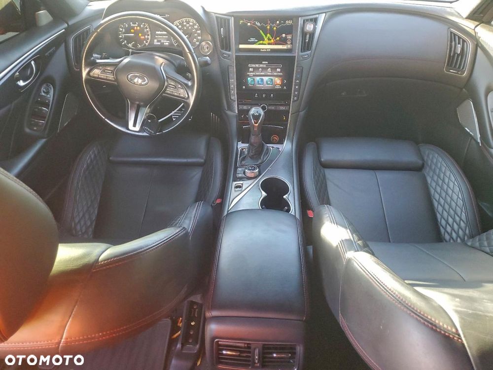 Infiniti Q50 - 8