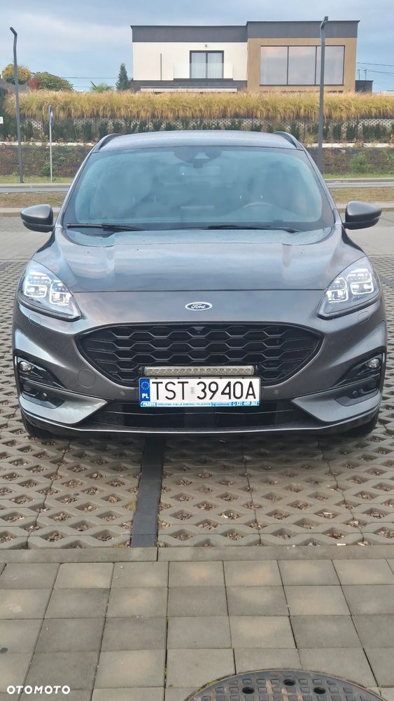 Ford Kuga 2.5P PHEV FWD ST-Line - 2