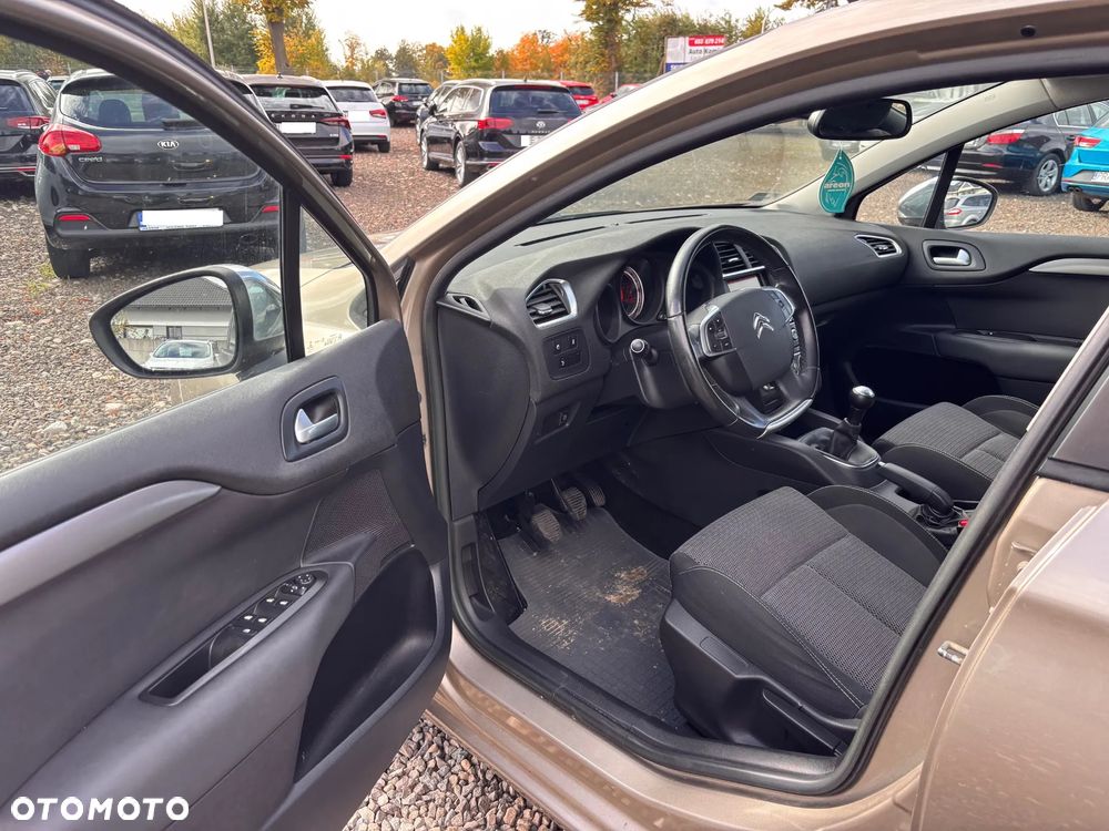 Citroën C4 1.6 VTi Attraction - 6