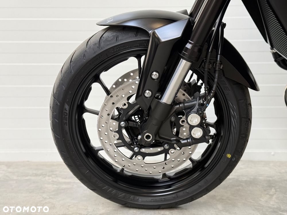 Yamaha MT - 25