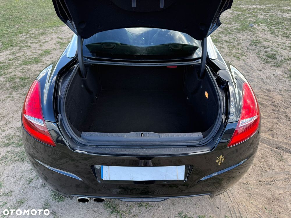 Peugeot RCZ 2.0 HDi FAP 160 Red Carbon - 23