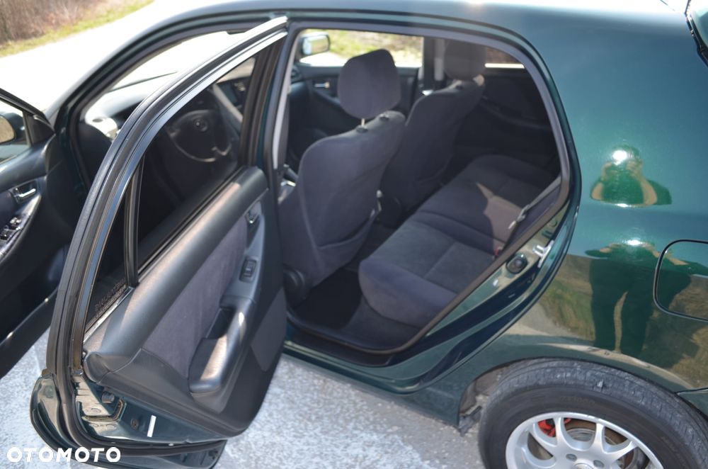 Toyota Corolla 2.0 D-4D Terra - 22