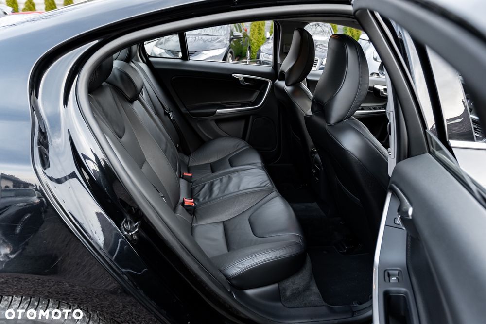 Volvo S60 T6 AWD Geartronic Summum - 21