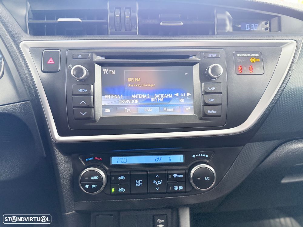 Toyota Auris Touring Sports 1.4 D-4D Active+AC - 14