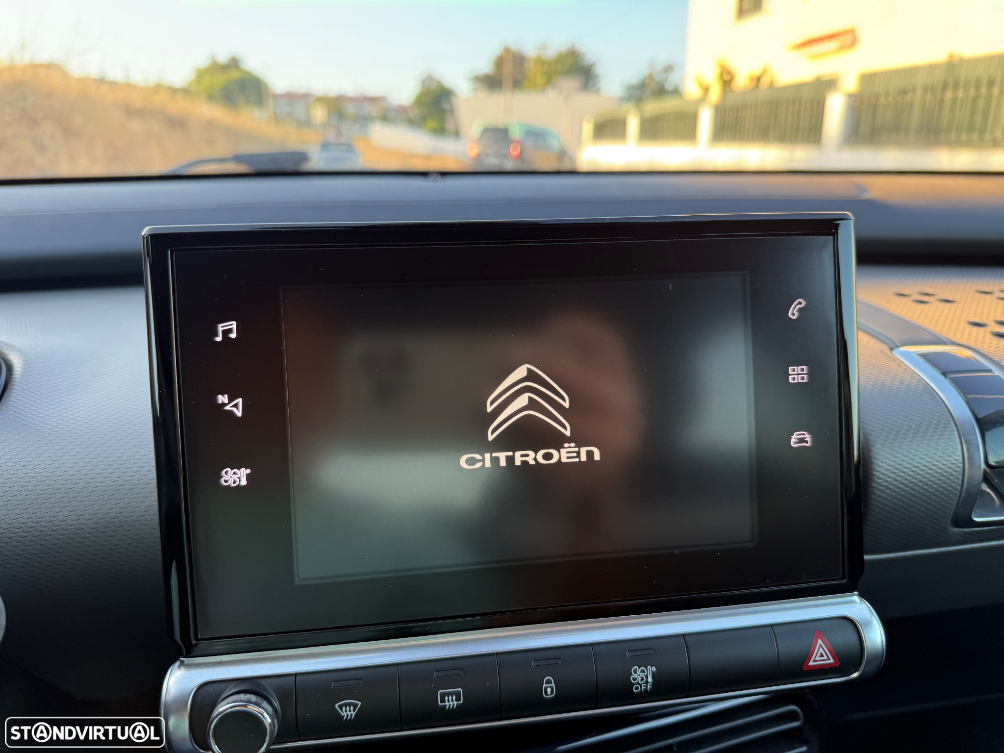 Citroën C4 Cactus 1.2 PureTech Shine - 28