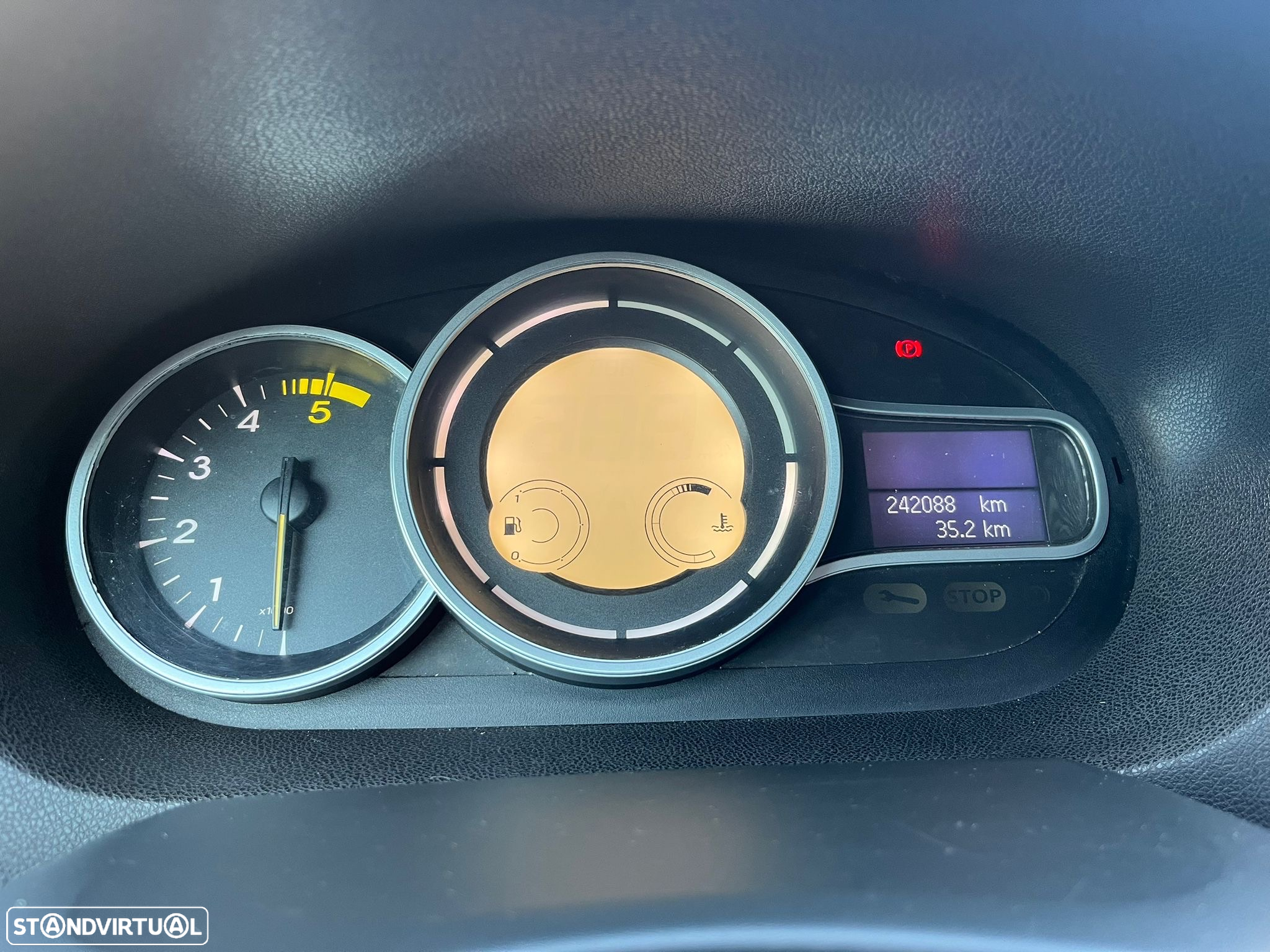 Renault Mégane 1.5 dCi Dynamique - 17