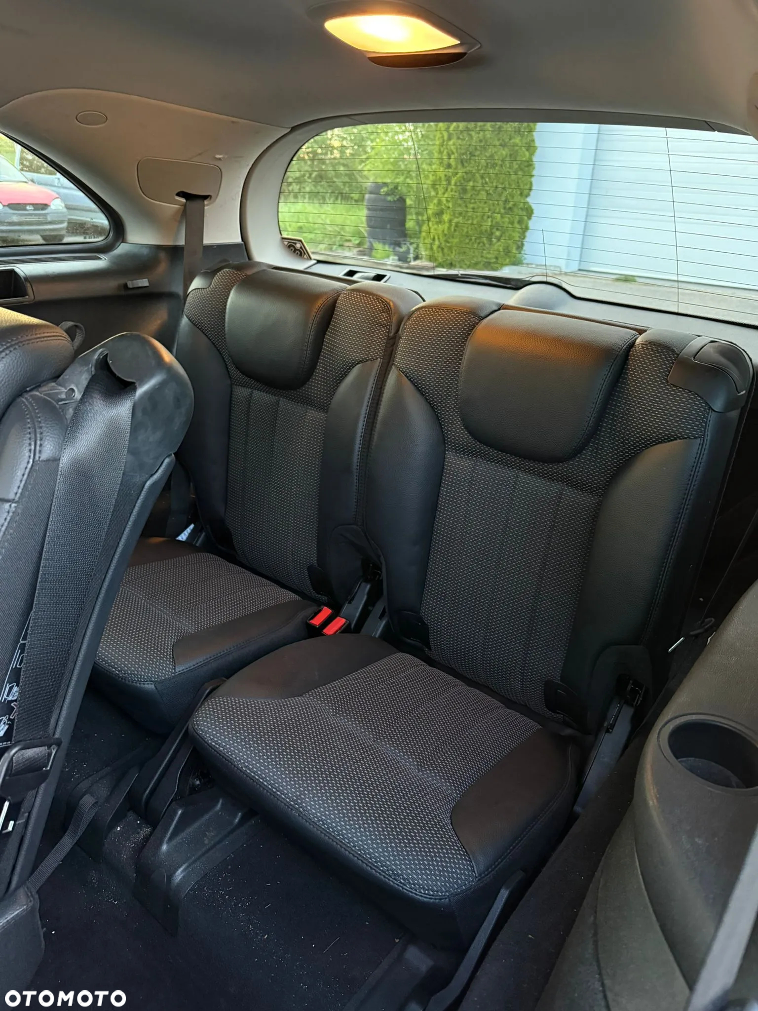 Mercedes-Benz Klasa R 350 CDI L DPF 4Matic 7G-TRONIC - 22