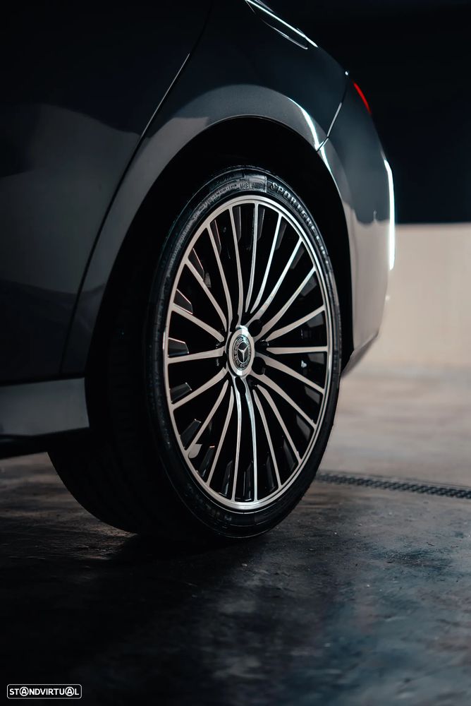 Mercedes-Benz CLA 250 e AMG Line - 8