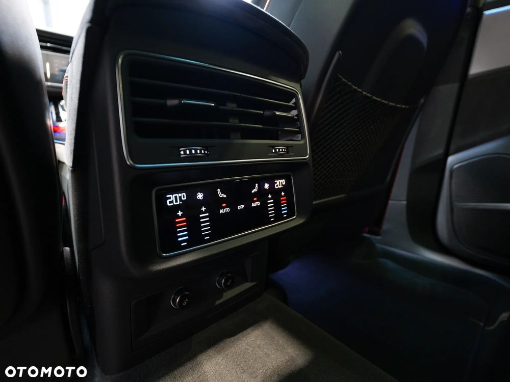 Audi RS Q8 - 36