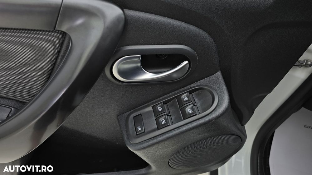 Dacia Duster 1.5 dCi EDC Comfort - 11