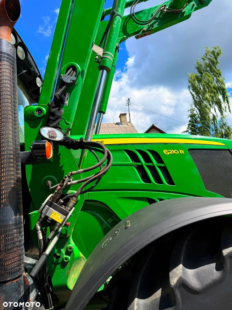 John Deere 6210R - 16