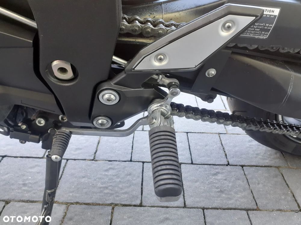 Yamaha FZ - 7