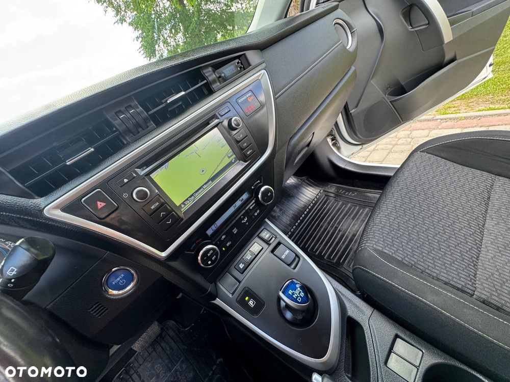 Toyota Auris - 36