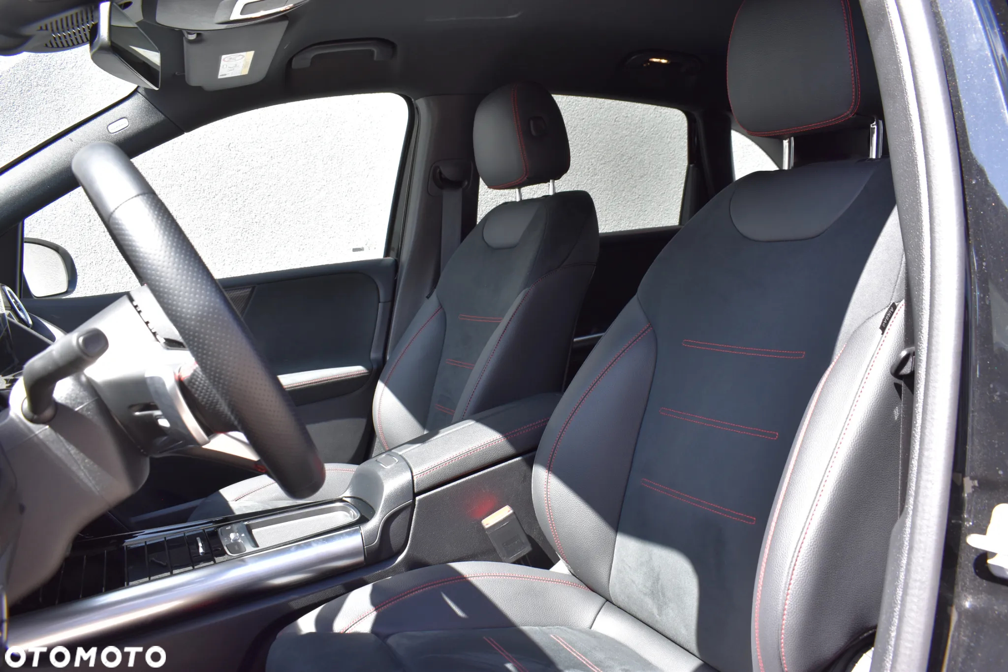 Mercedes-Benz Klasa B 250 e PHEV AMG Line 8G-DCT - 12