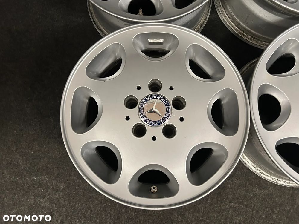 Alufelgi Mercede Mercedes W124, E-klasa, C-klasa W202, W201 8-Loch 15 cali 5x112 4szt. - 5