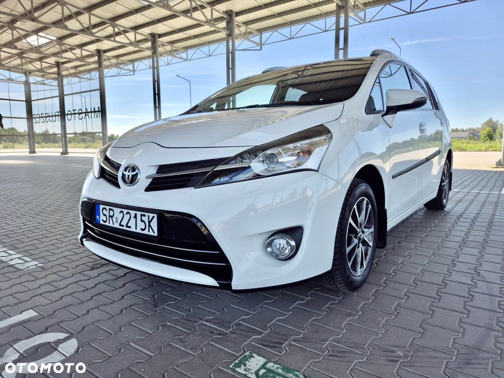 Toyota Verso 1.8 Prestige 7os - 2