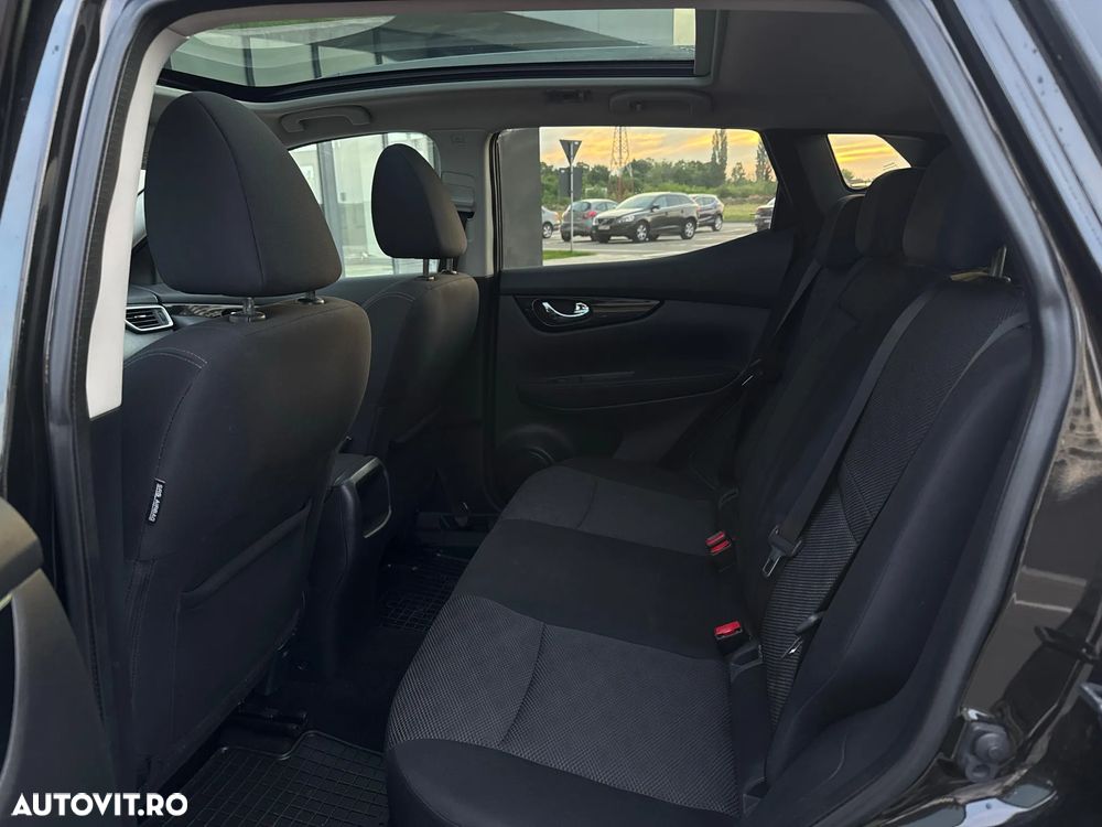Nissan Qashqai 1.2 DIG-T TEKNA+ - 4