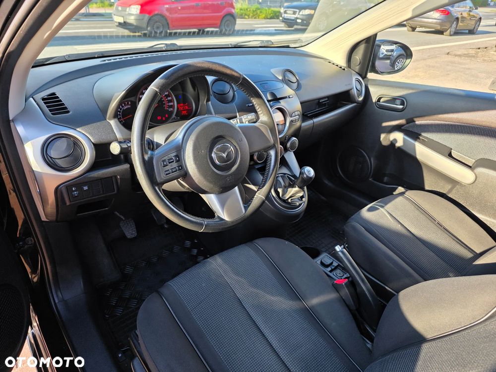 Mazda 2 - 9