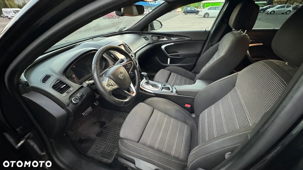 Opel Insignia 1.6 T Cosmo EU6 - 15