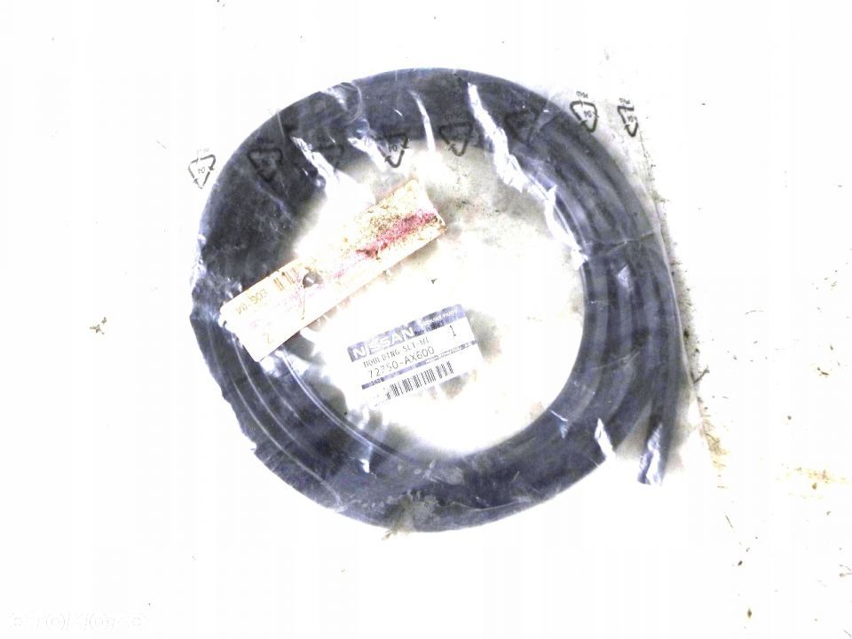 NISSAN MICRA 12 USZCZELKA SZYBY PRZÓD 72750AX600 - 1