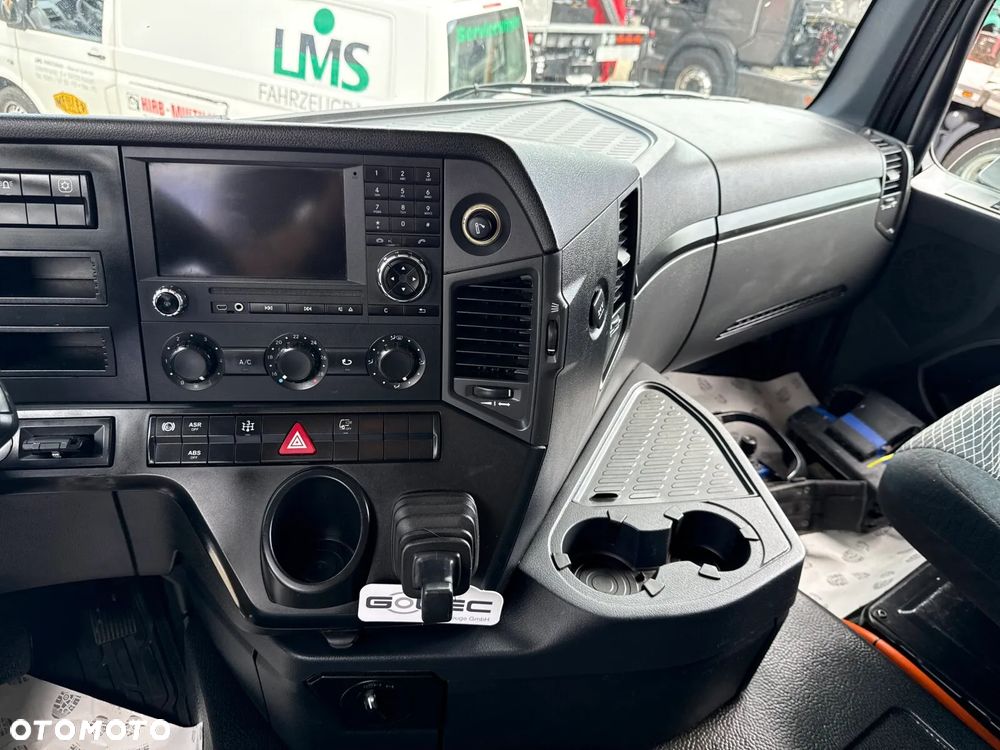 Mercedes-Benz AROCS 4441 8x4 EURO6 POMPA DO BETONU SERMAC 5RZ51 - 12