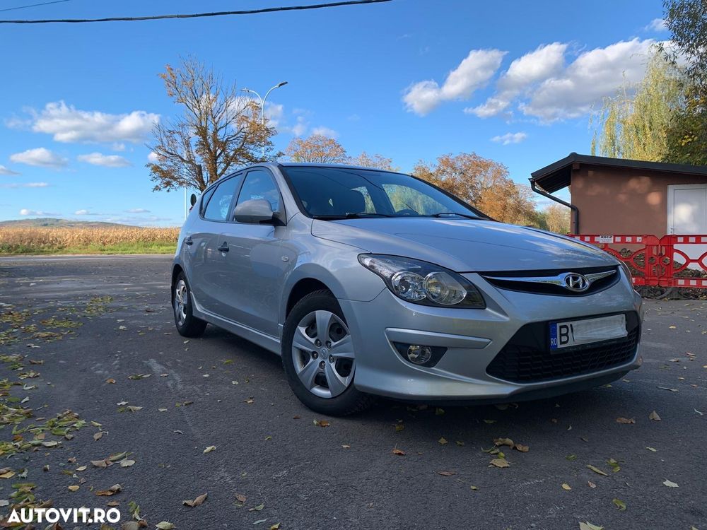 Hyundai i30 1.6 CRDI GL Classic - 1
