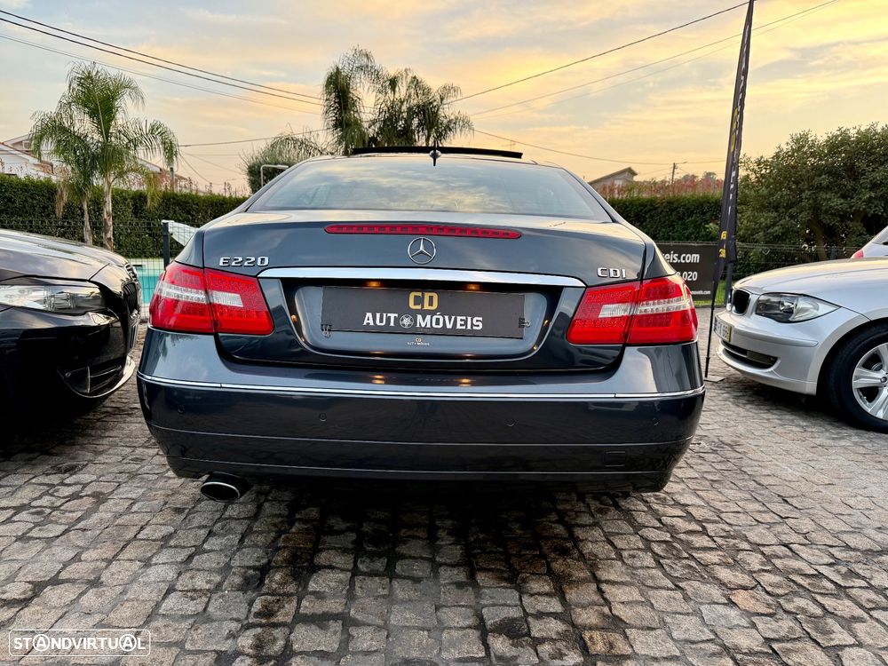 Mercedes-Benz E 220 CDi Avantgarde BlueEfficiency - 20