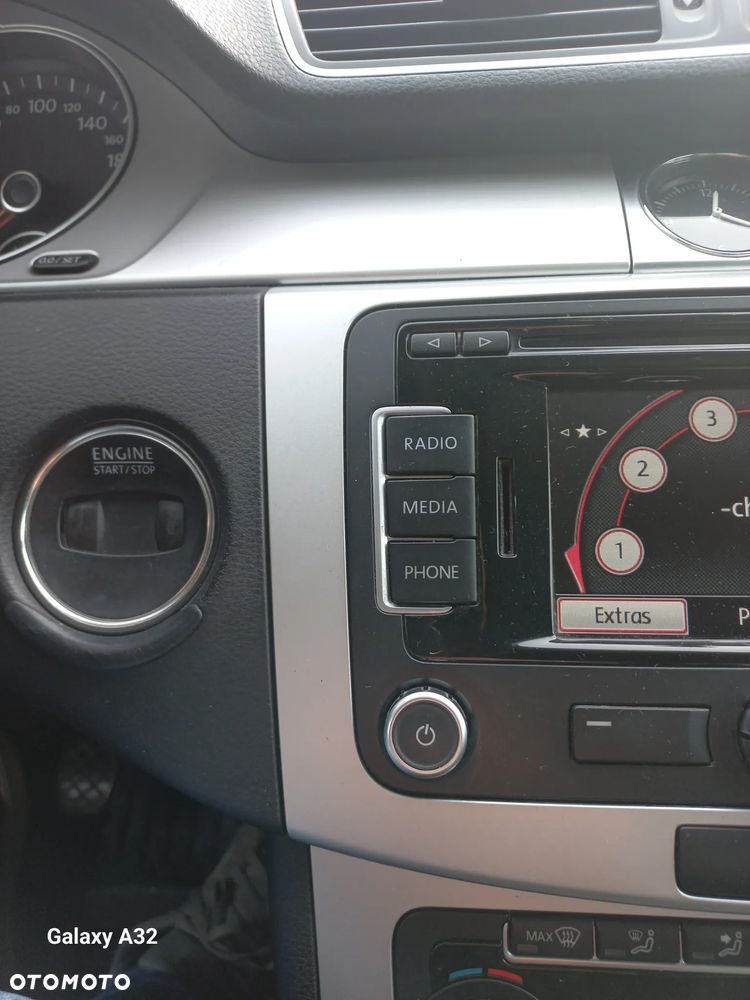 Volkswagen Passat CC - 25