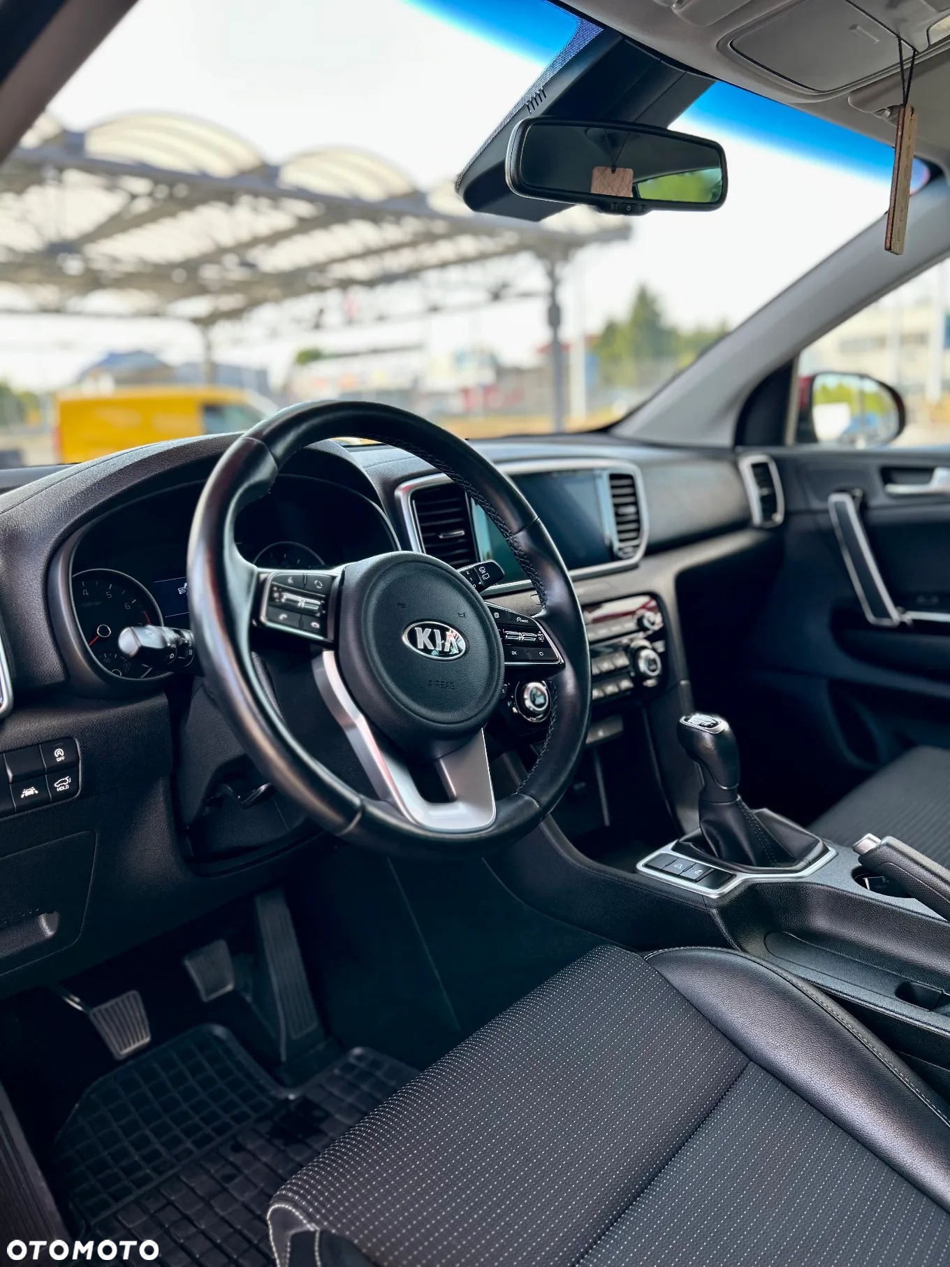 Kia Sportage 1.6 T-GDI L Business Line Plus 2WD - 9