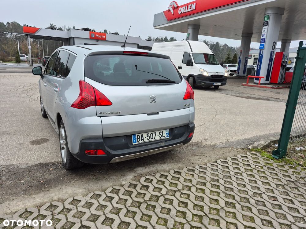 Peugeot 3008 HDi FAP 110 EGS6 Platinum - 6