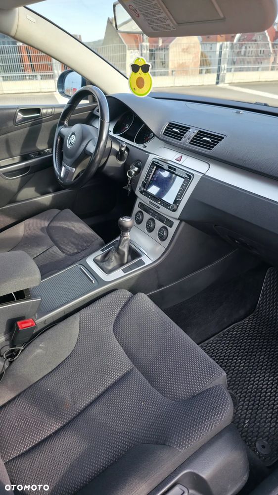 Volkswagen Passat 2.0 TDI DPF Comfortline - 7