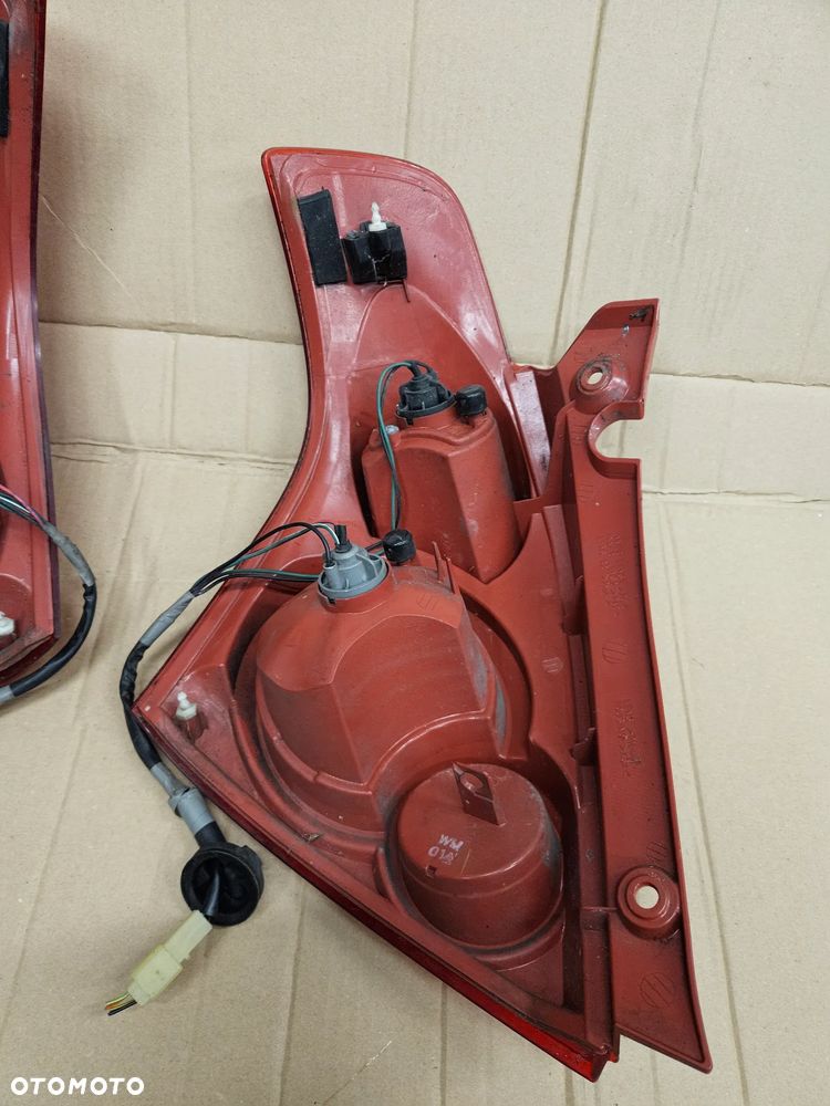 Suzuki Swift MK6 IV lampa tył tylna prawa lewa - 4